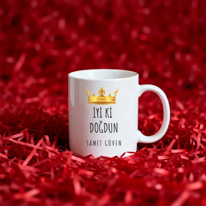 Kral Taçlı Kişiye Özel İsimli Kupa Bardak