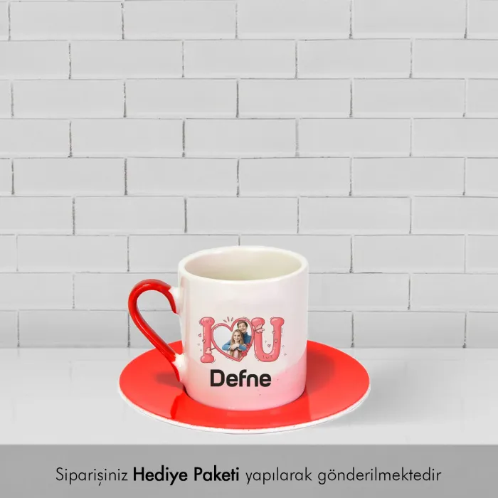 Yengem De Yengem Özel İsimli Hediye Kırmızı Fincan