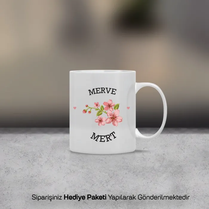 Aşkın Çiçek Açtığı Kişiye Özel İsimli Kupa Bardak