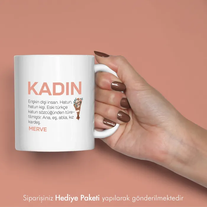 Kadın Kişiye Özel İsimli Hediye Kupa