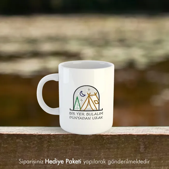 Dünyadan Uzak Kahve Kupası