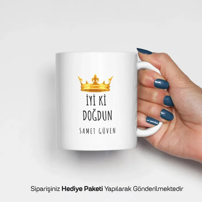 Kral Taçlı Kişiye Özel İsimli Kupa Bardak