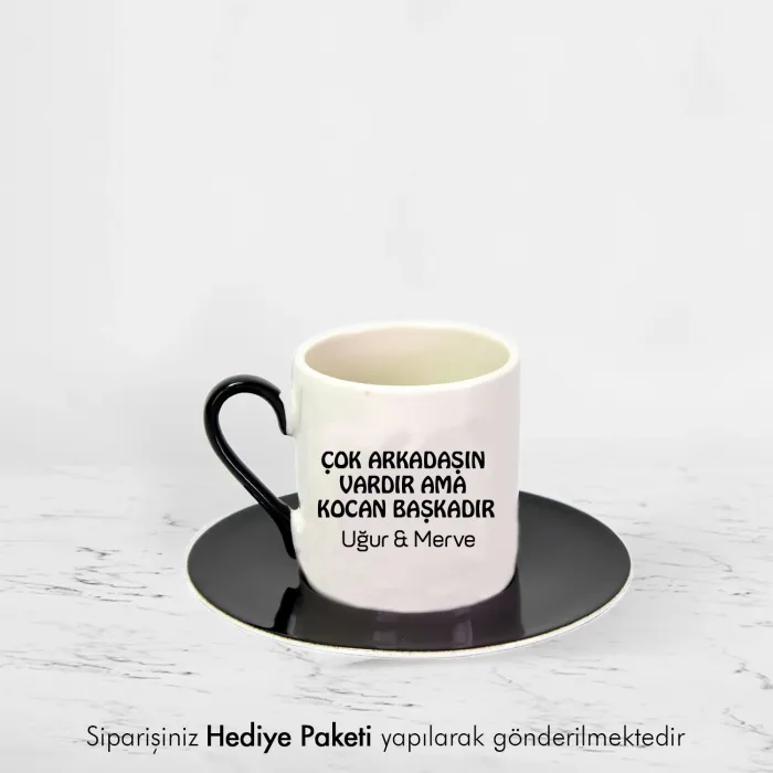 Kocan Başkadır Temalı Kişiye Özel İsimli Hediye Siyah Fincan