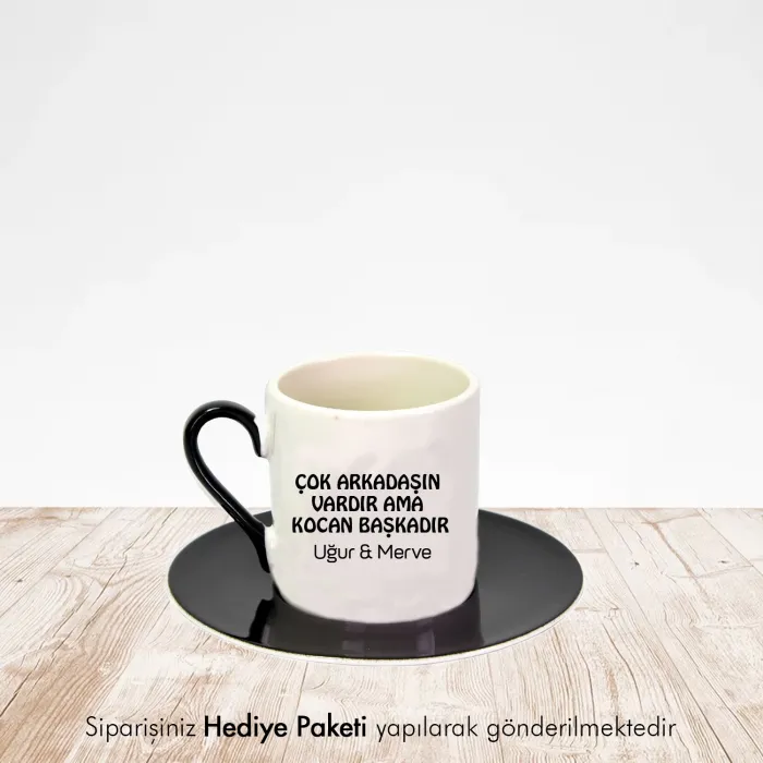 Kocan Başkadır Temalı Kişiye Özel İsimli Hediye Siyah Fincan