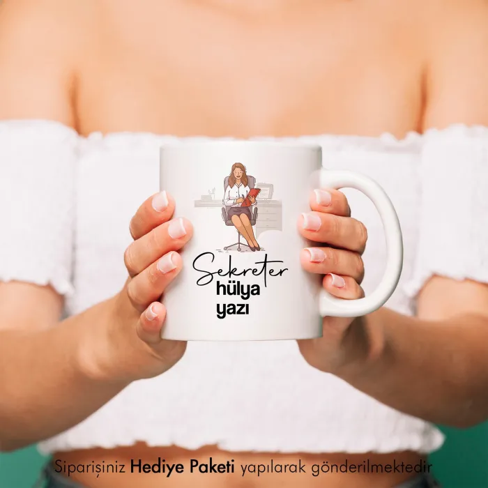 Sekreter Tasarımlı İsme Özel Hediye Kupa