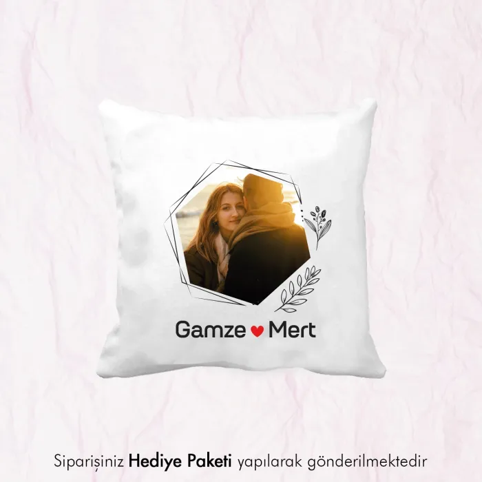 Sevgiliye Özel Fotoğraf ve İsim Baskılı Hediye Dekoratif Yastık