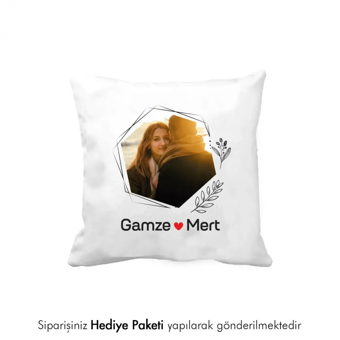 Sevgiliye Özel Fotoğraf ve İsim Baskılı Hediye Dekoratif Yastık