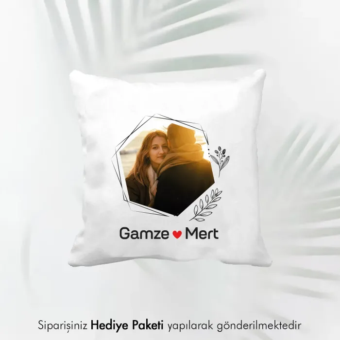 Sevgiliye Özel Fotoğraf ve İsim Baskılı Hediye Dekoratif Yastık
