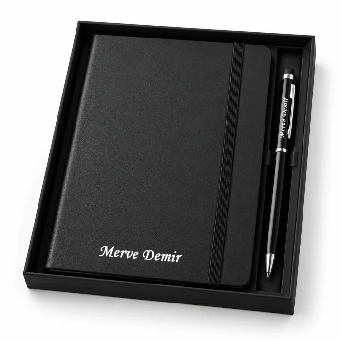 Öğretmene Özel İsimli Siyah Defter ve Kalem Seti
