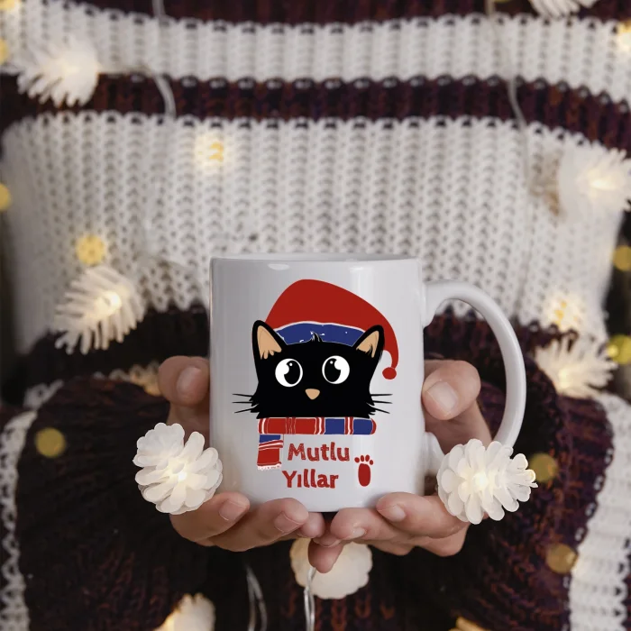 Noel Şapkalı Kedi Kupası