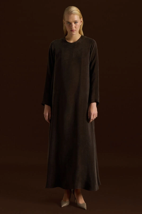 Miss Dalida Düz Renk Uzun Kollu Cupro Elbise Kahverengi T26Y-4008