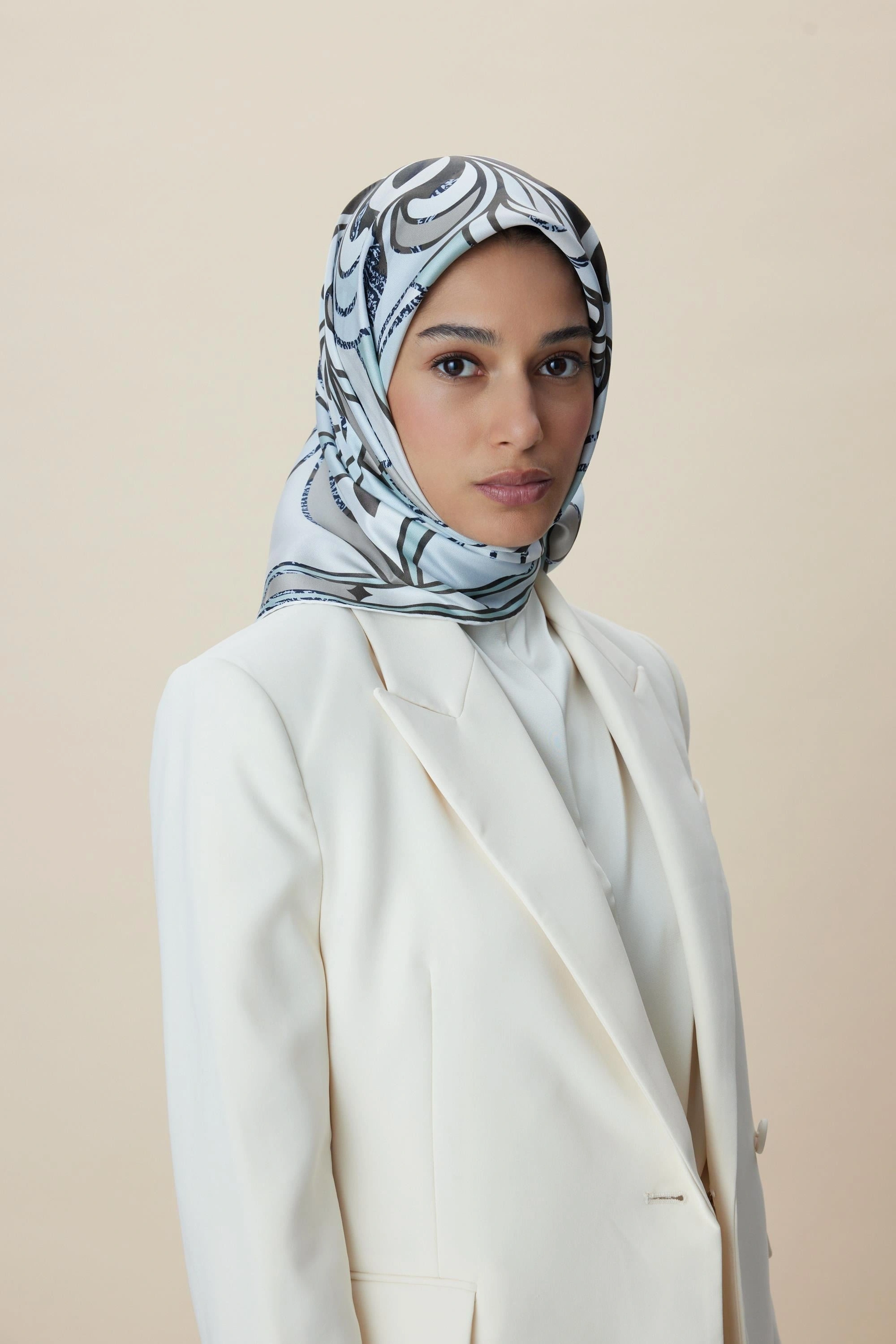 Maisa ATOL TİVİL İPEK EŞARP 90*90 CM - MİNT YEŞİLİ