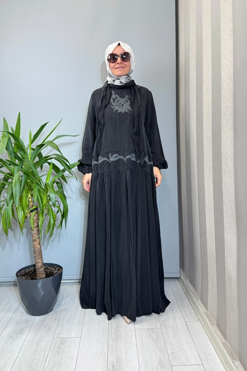 Misswhence Nakış ve Şal Detaylı Cupro İpek Elbise Siyah 39820