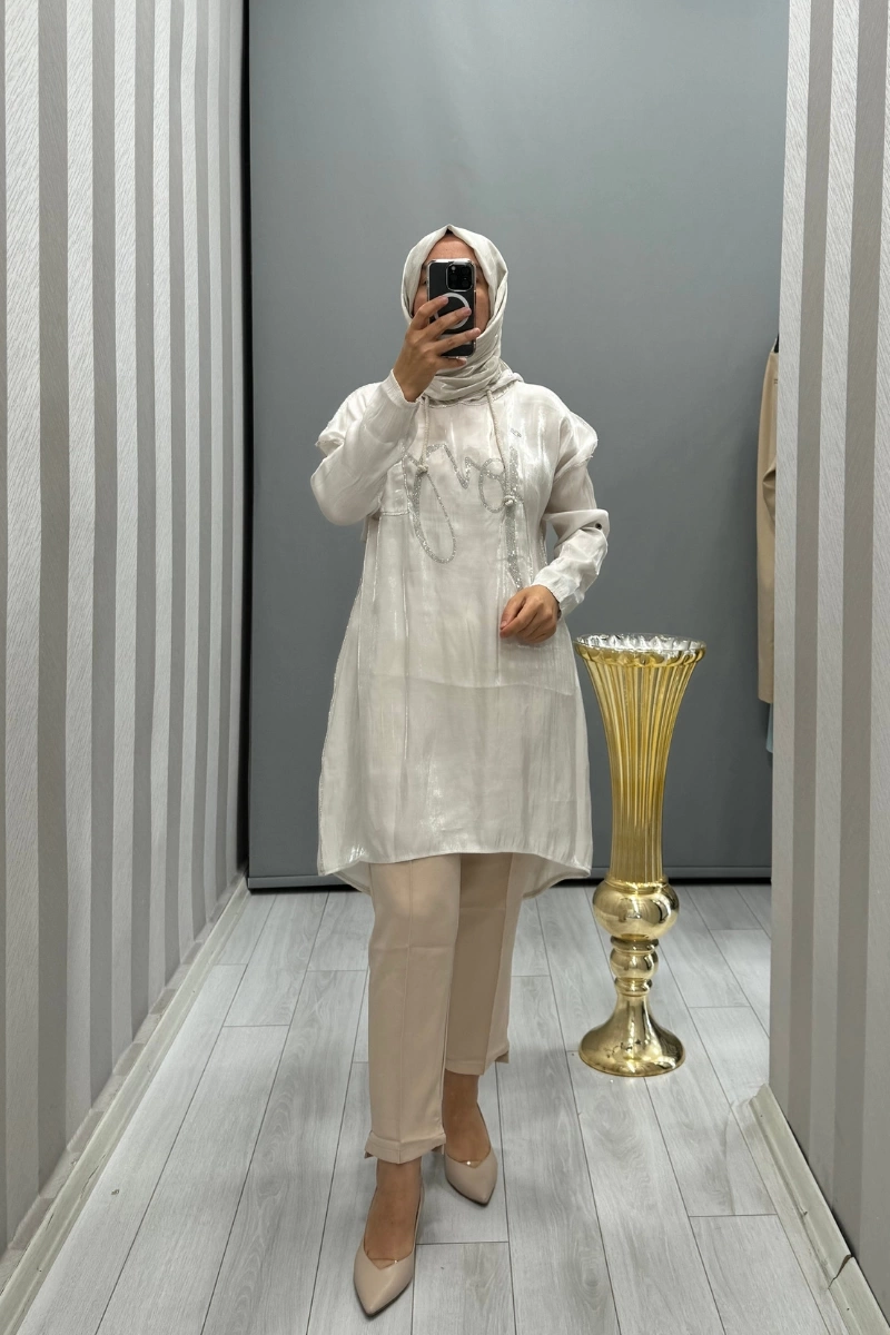 Dressing Room İthal Taş Detaylı Kapüşonlu Tunik Beyaz Y53062