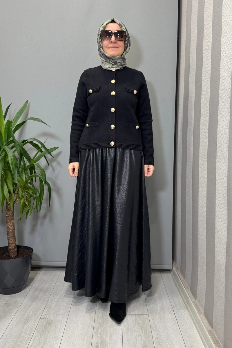 Ghisa Düğme Detaylı Kısa Hırka Siyah 26KOBHRK3078