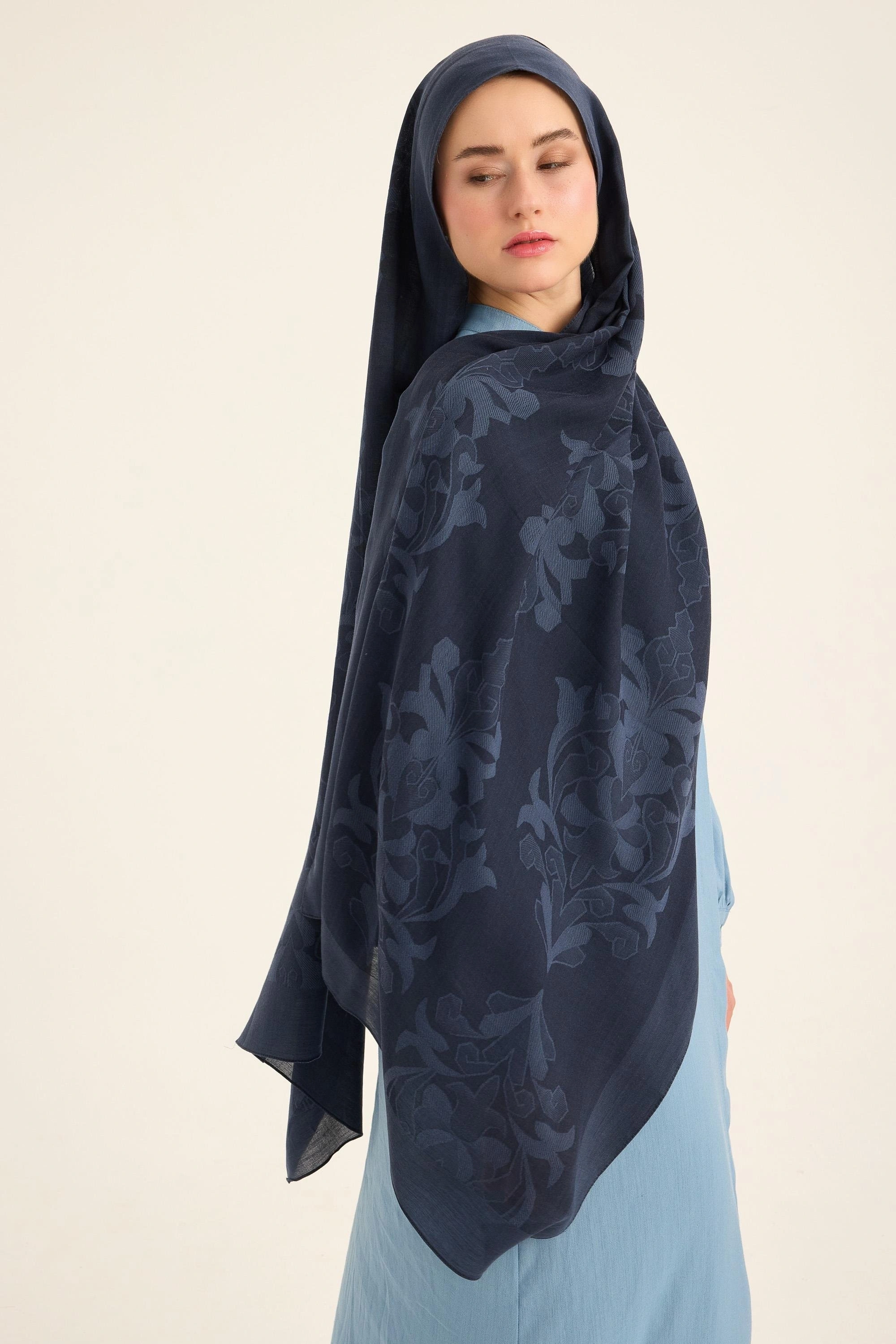 Maisa DURU İPEK PAMUK TENSEL ŞAL 70*190 CM - LACİVERT