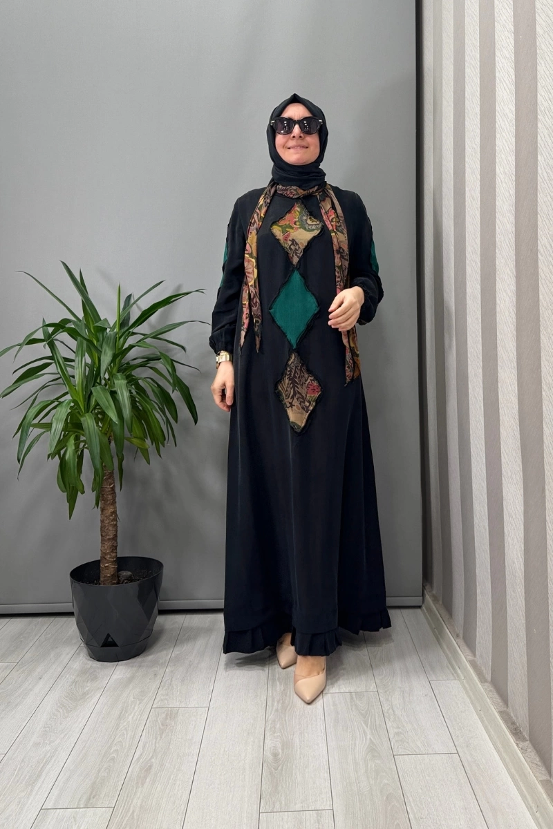 Misswhence Patchwork Detaylı Fularlı Elbise Siyah 37803