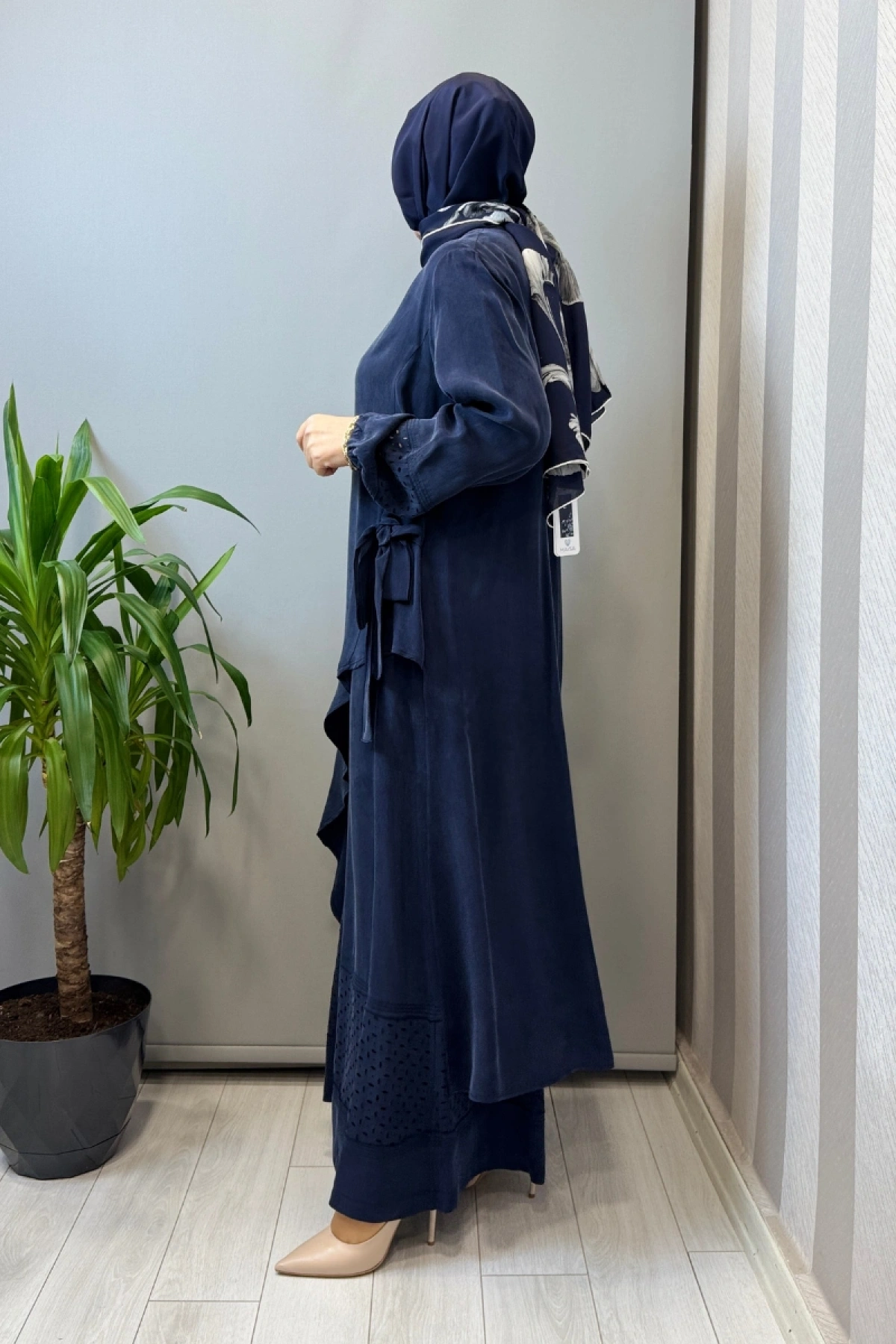 Misswhence Lazer Kesim Detaylı İpek Takım Lacivert 39003