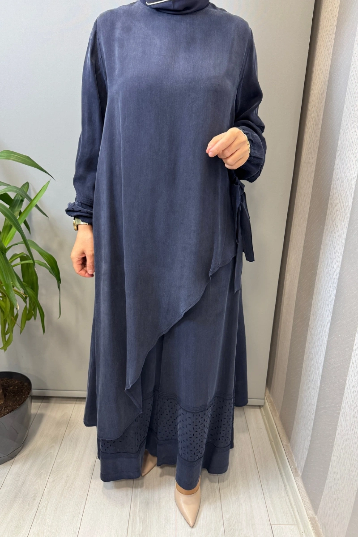 Misswhence Lazer Kesim Detaylı İpek Takım Lacivert 39003