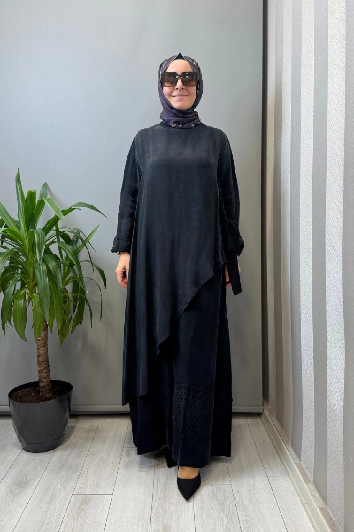 Misswhence Lazer Kesim Detaylı İpek Takım Siyah 39003