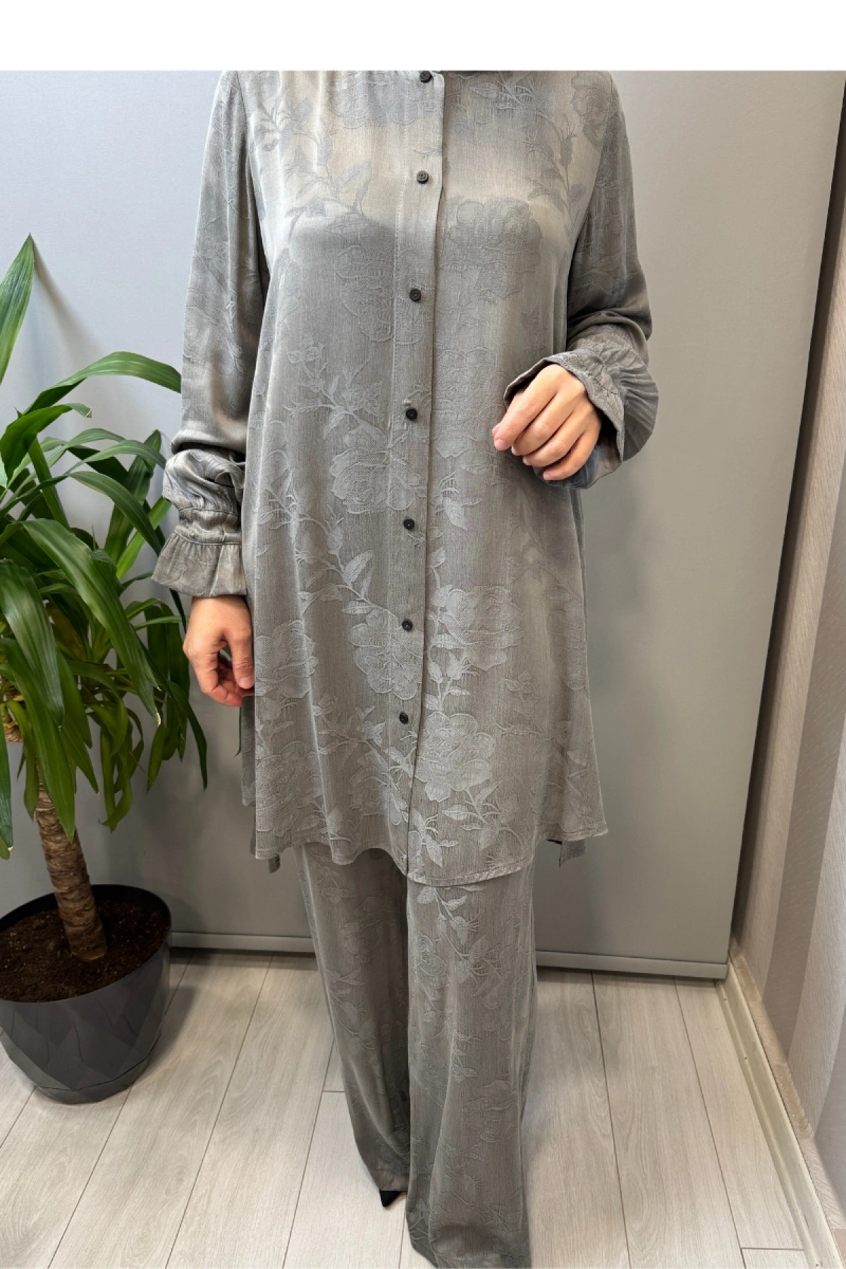 Misswhence Çıtçıtlı İpek Gömlek Takım Gri 39019