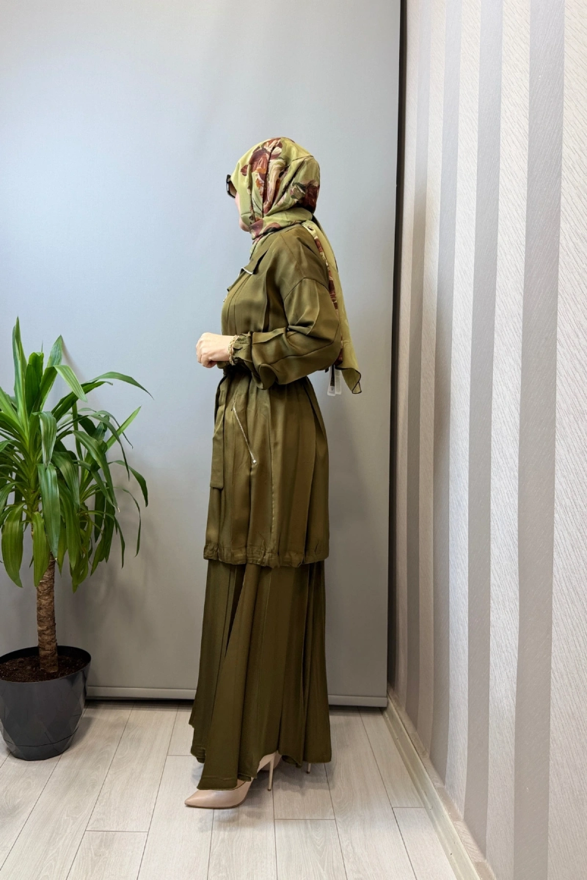 Misswhence Fermuar Detaylı Ceketli Etek Takım Haki 39203