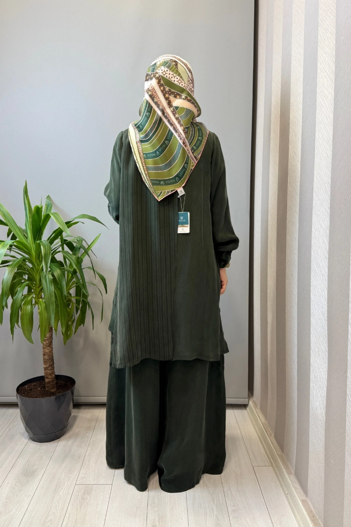 Misswhence Üçlü İpek Takım Yeşil 39208