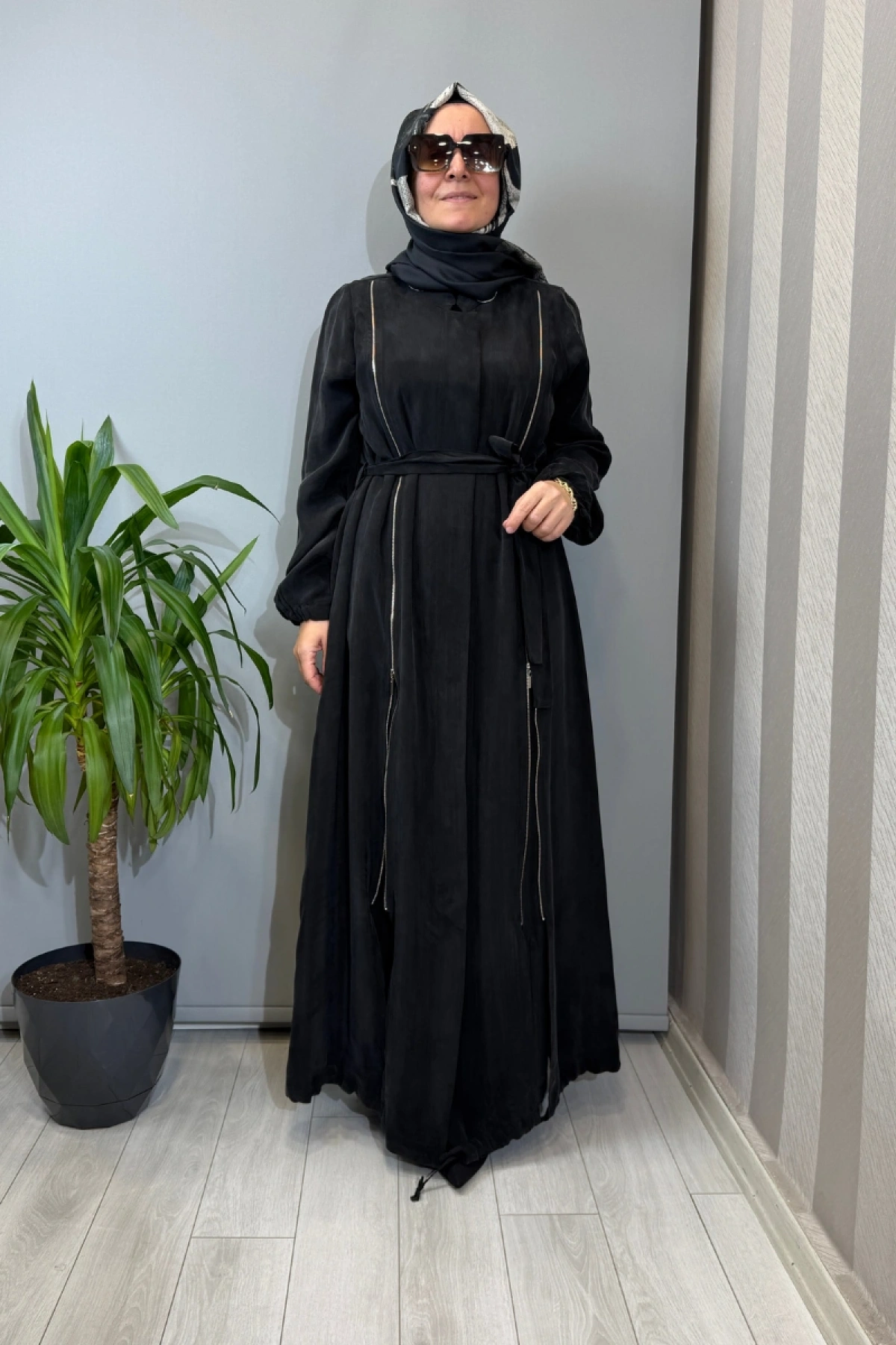 Misswhence Fermuar Detaylı İpek Ferace Siyah 39501