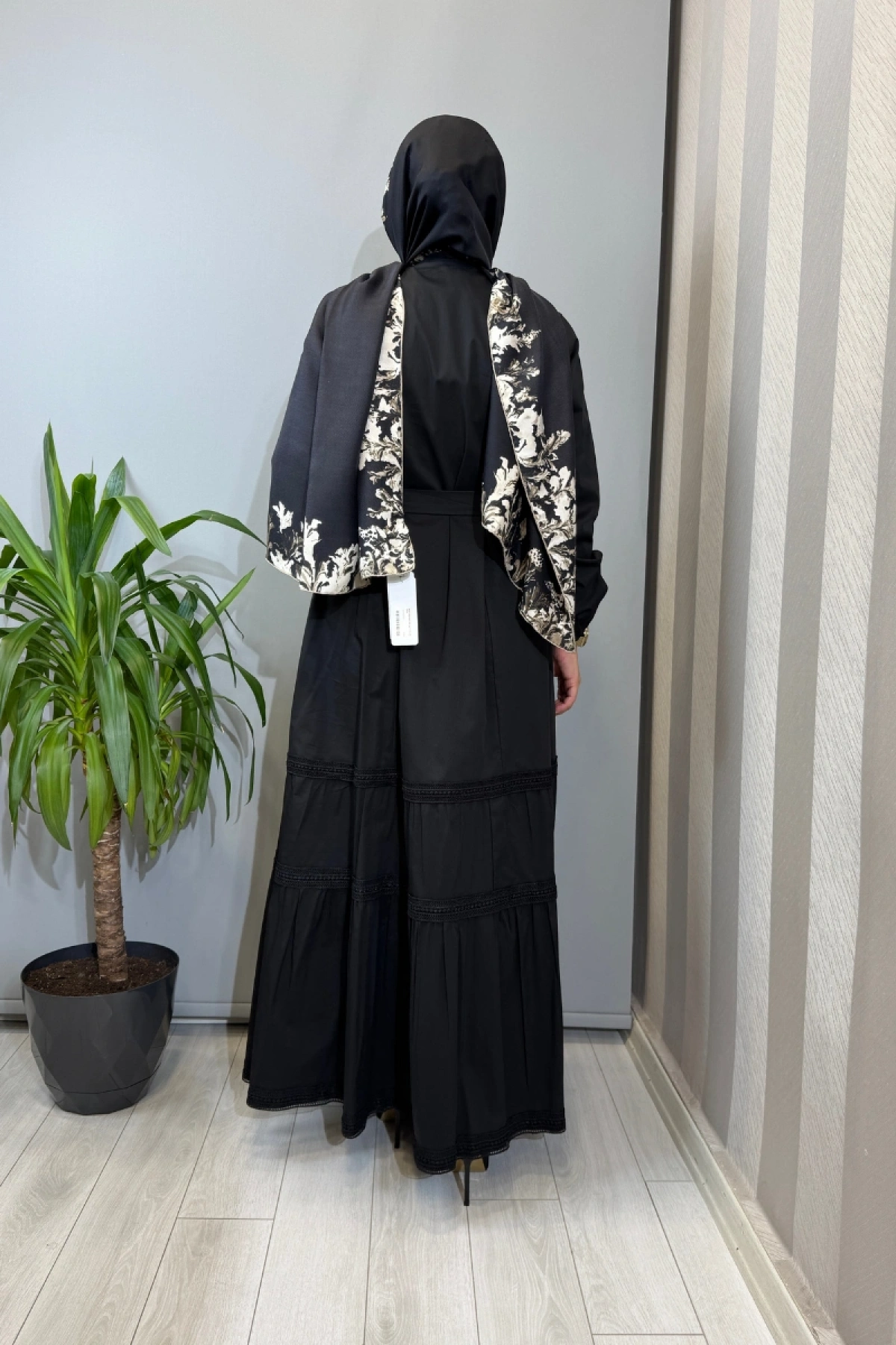 Misswhence Fermuar ve Dikiş Detaylı Poplin Elbise Siyah 39807