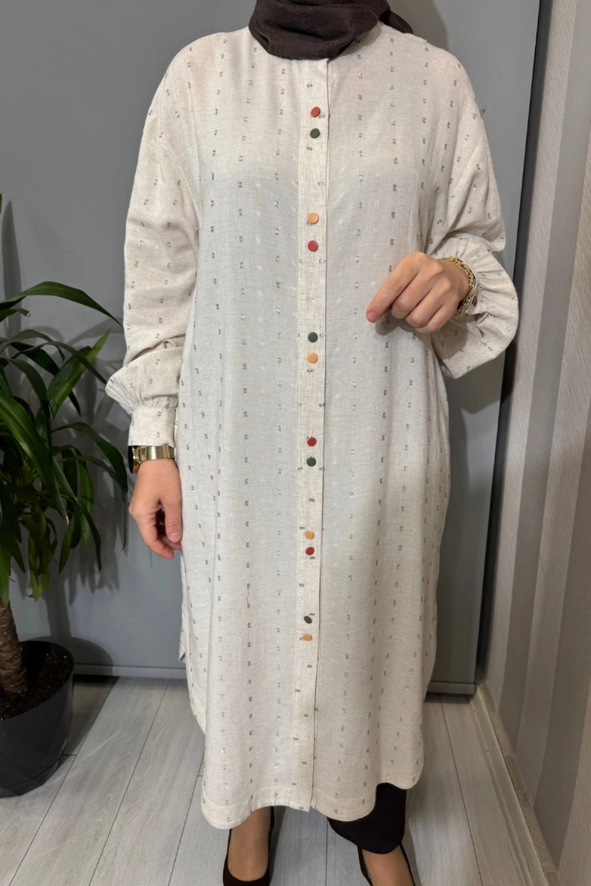 Ghisa Arkası İşleme Detaylı Keten Gömlek Taş 3610T4088