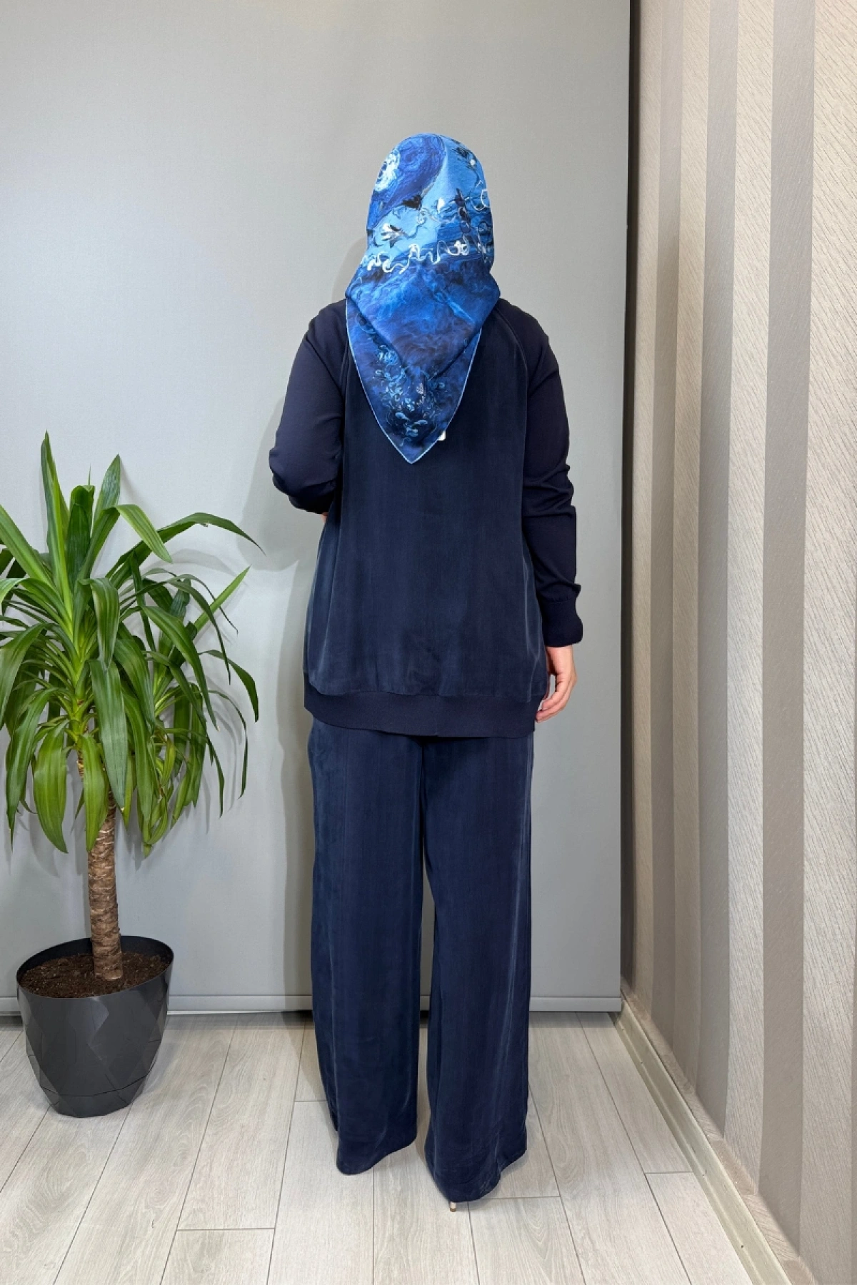 Miss Dalida Ön Kısmı Cupro Tunik Lacivert T26Y-6010