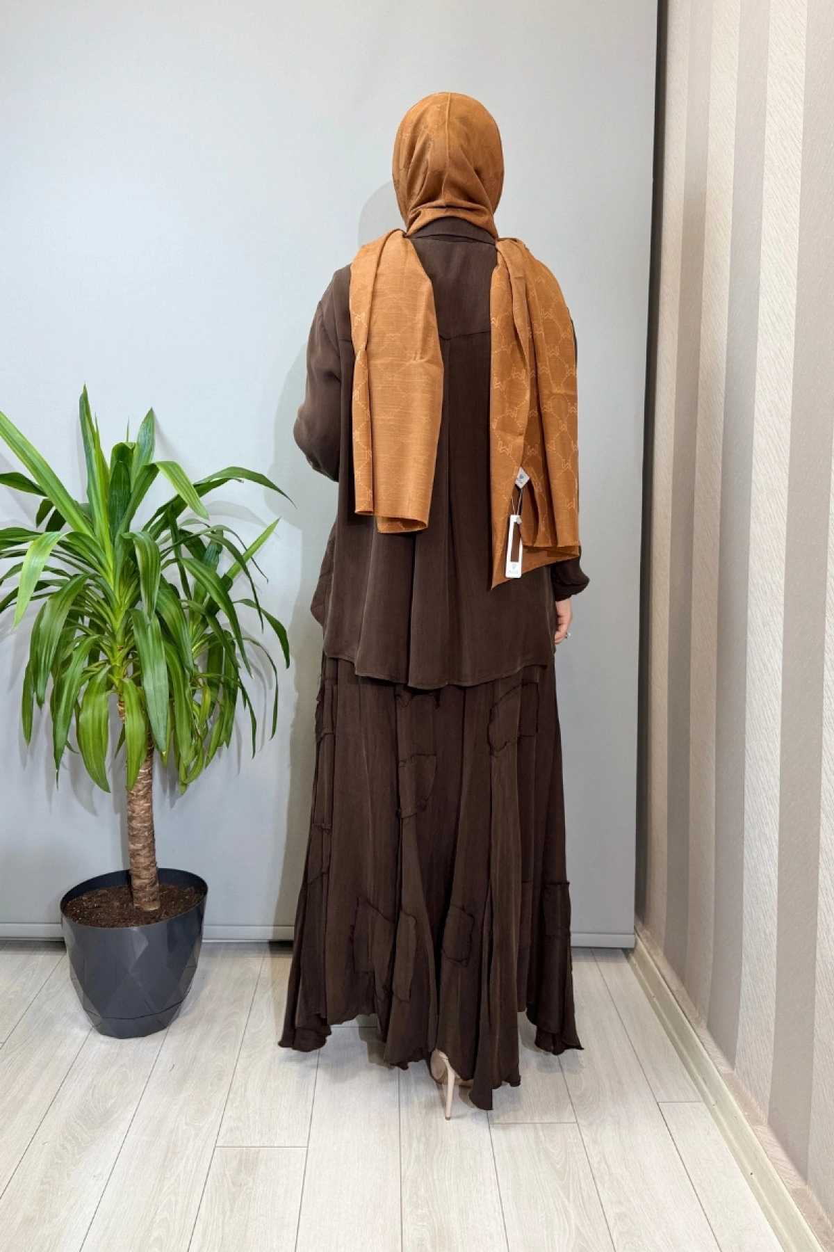 Misswhence Parça Kumaş Detaylı İpek Takım Kahve 39304