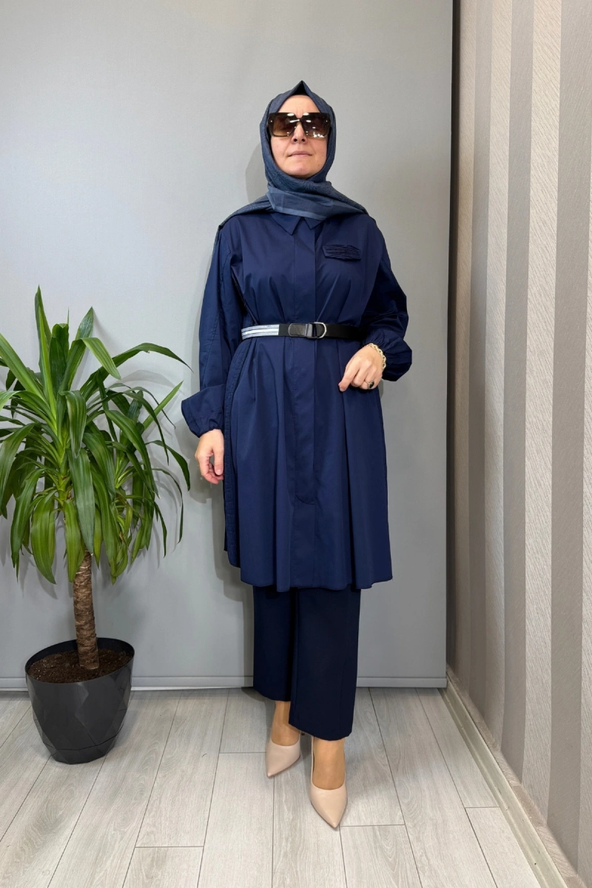 Misswhence Nervür Detaylı Kemerli Gömlek Lacivert 39305