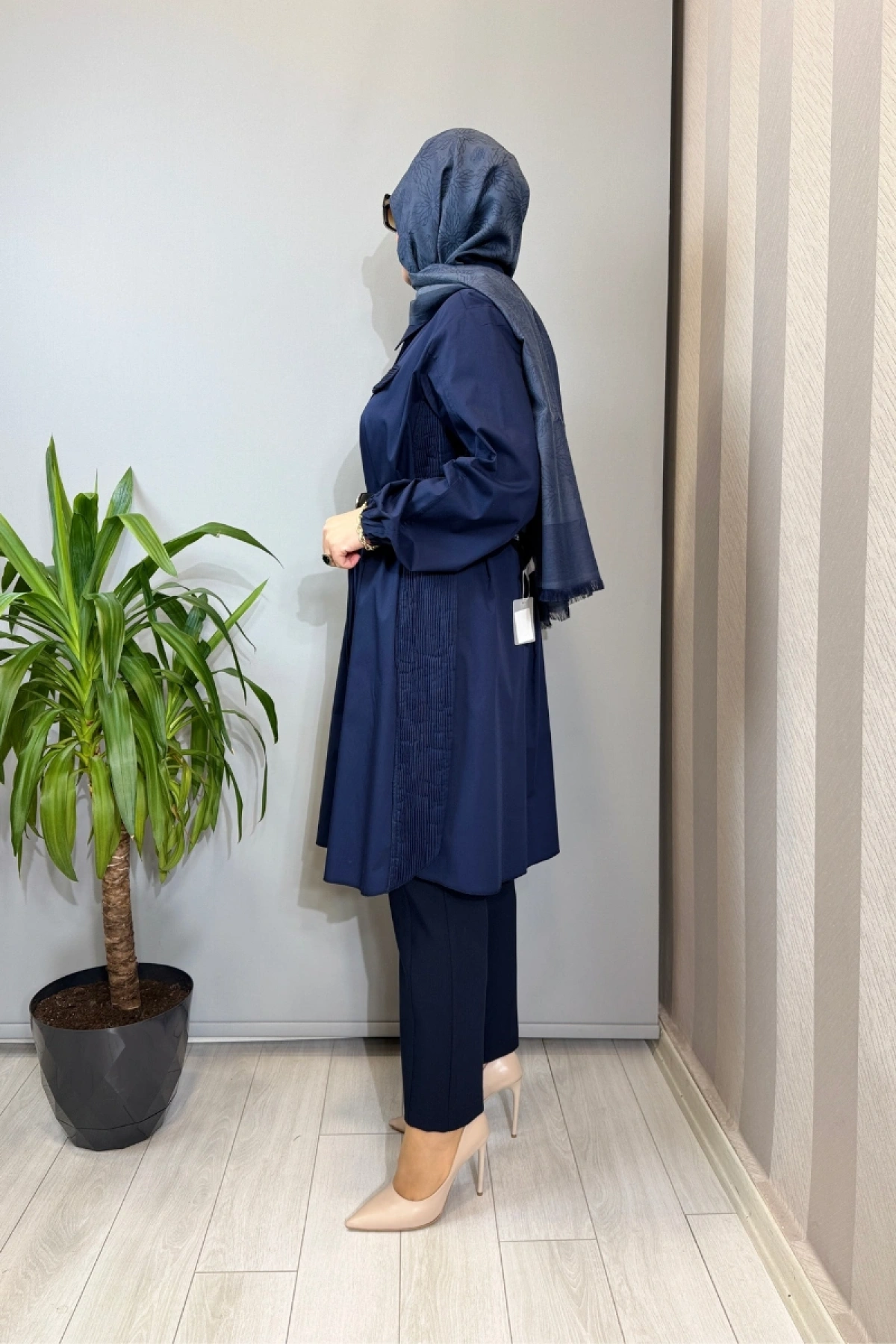 Misswhence Nervür Detaylı Kemerli Gömlek Lacivert 39305