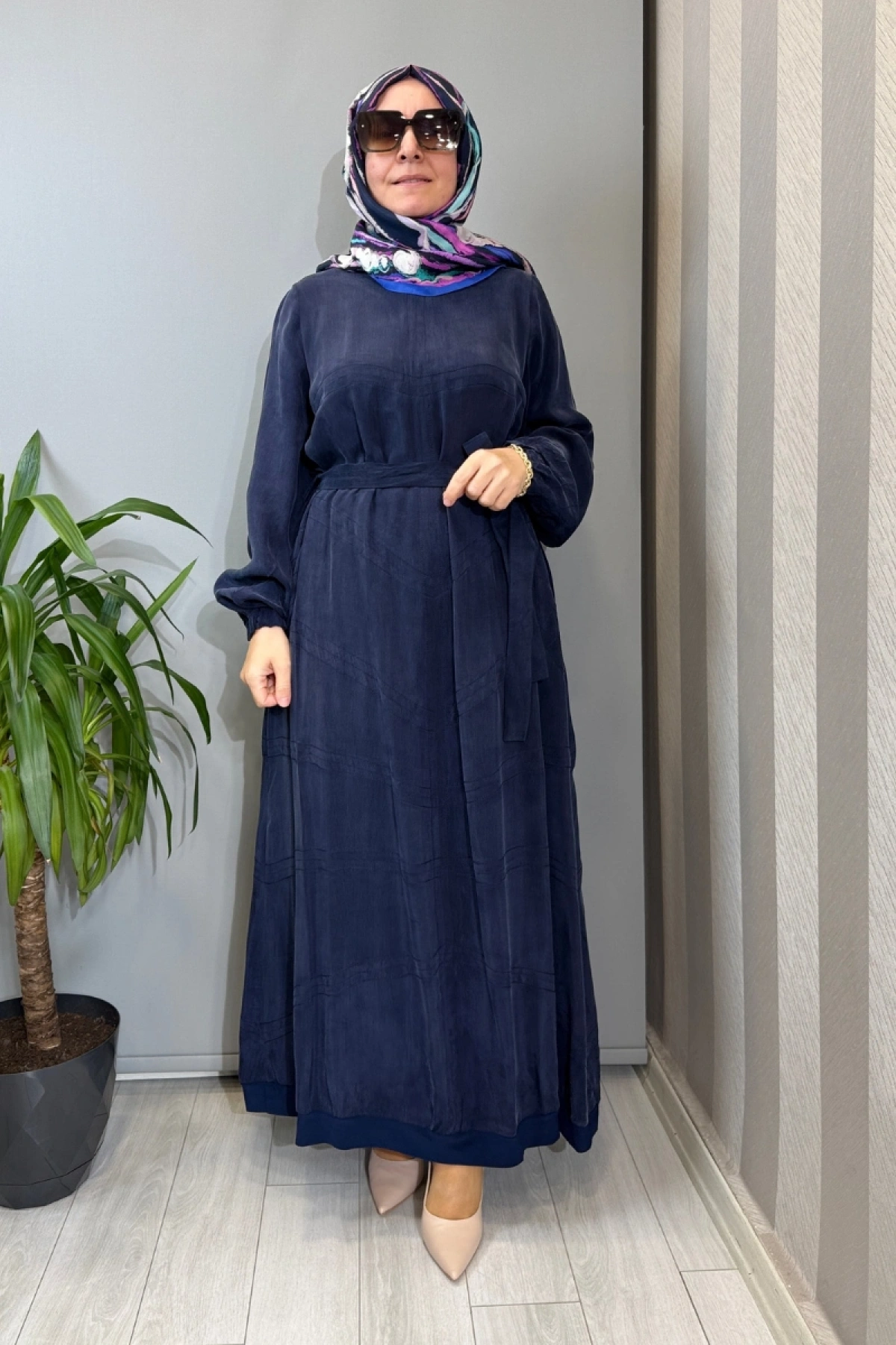 Misswhence Dikiş Detaylı Cupra İpek Elbise Lacivert 39800