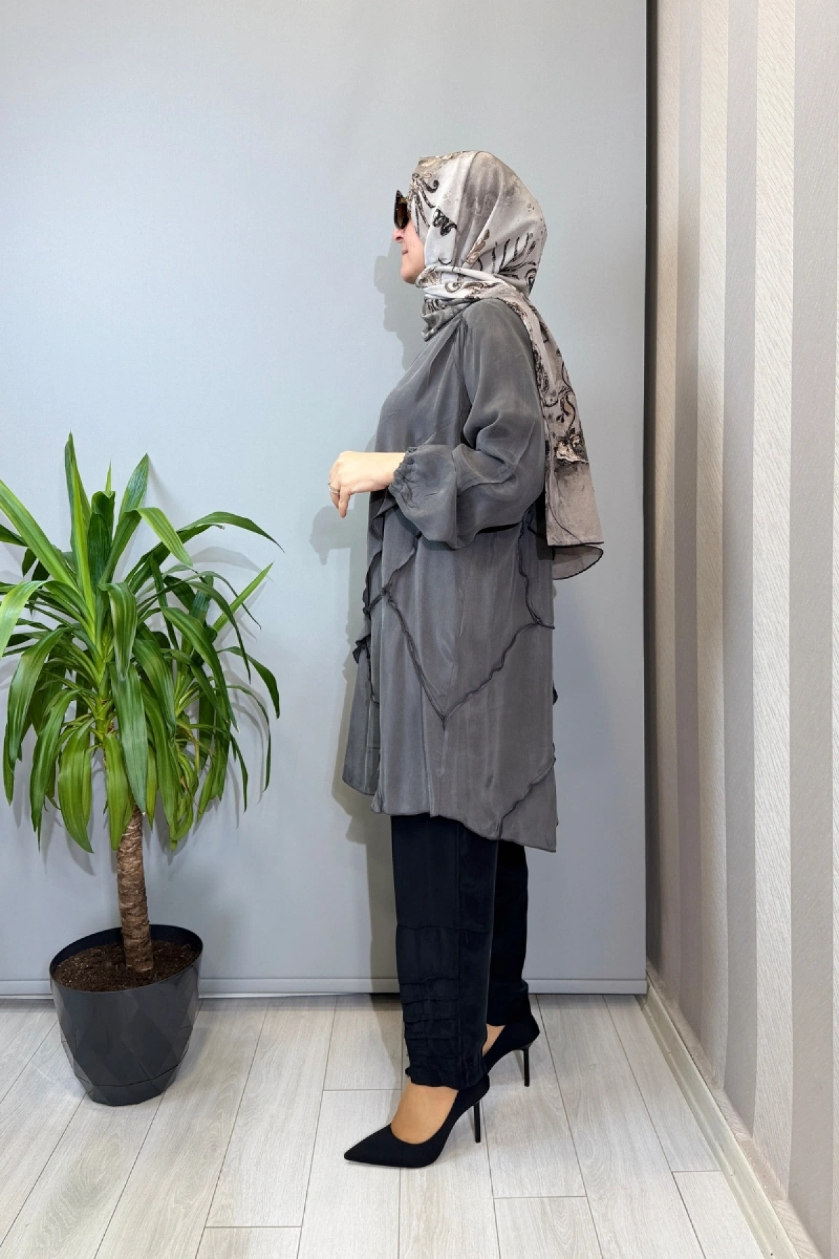 Misswhence Nervür Detaylı Cupra İpek Tunik Gri 39017