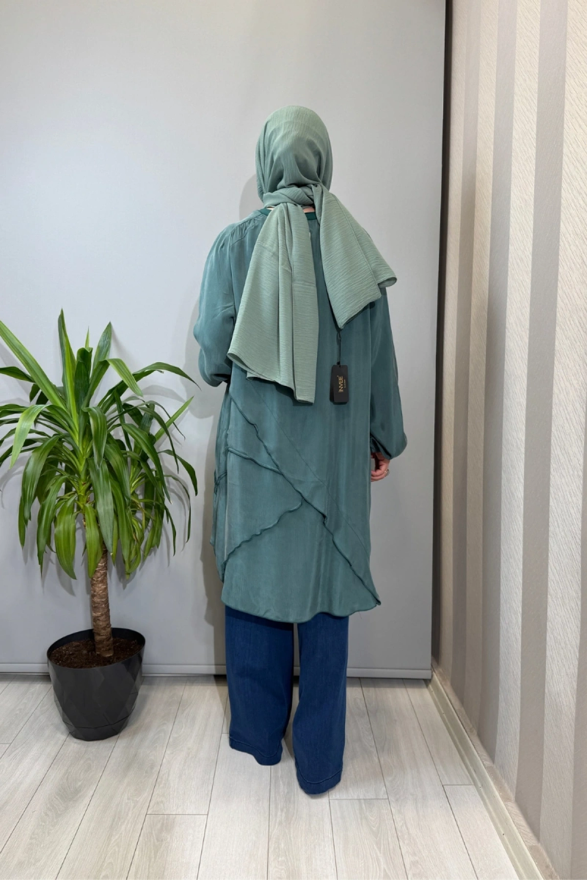 Misswhence Nervür Detaylı Cupra İpek Tunik Yeşil 39017