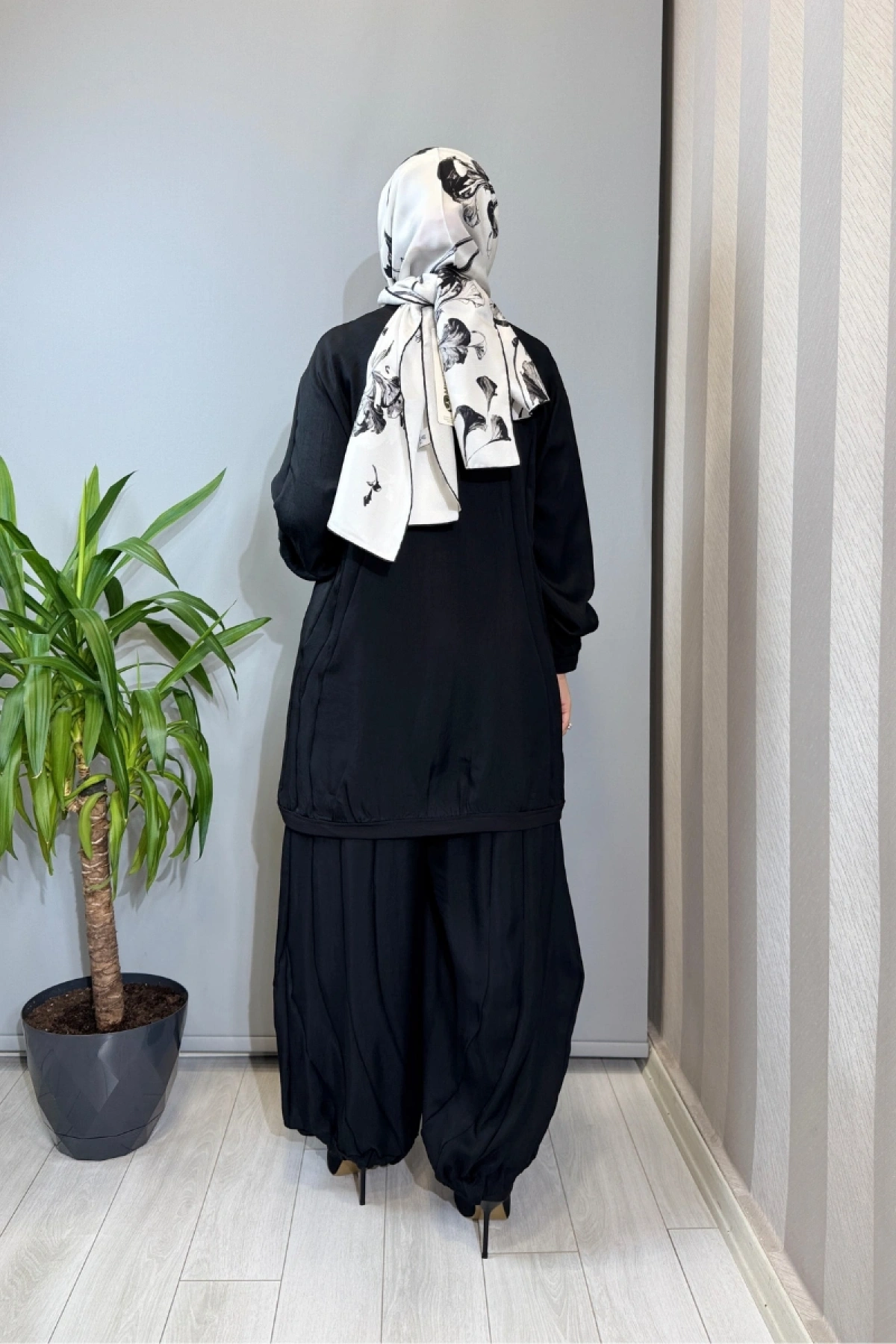 Misswhence Parça Detaylı Tunik Şalvar Takım Siyah 39022