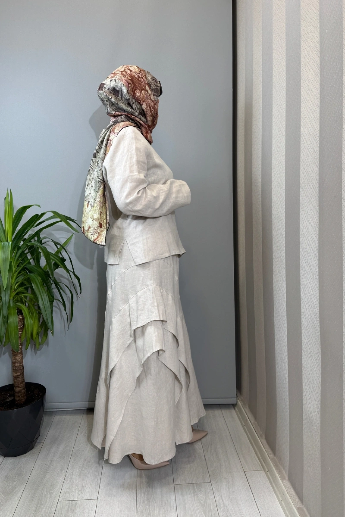 Clande Aksesuarlı Keten Bluz Etek Takım Taş 2601-2023 (3045)