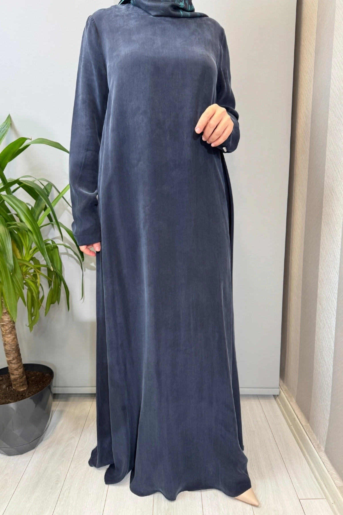 Miss Dalida Düz Renk Uzun Kollu Cupro Elbise Lacivert T26Y-4008