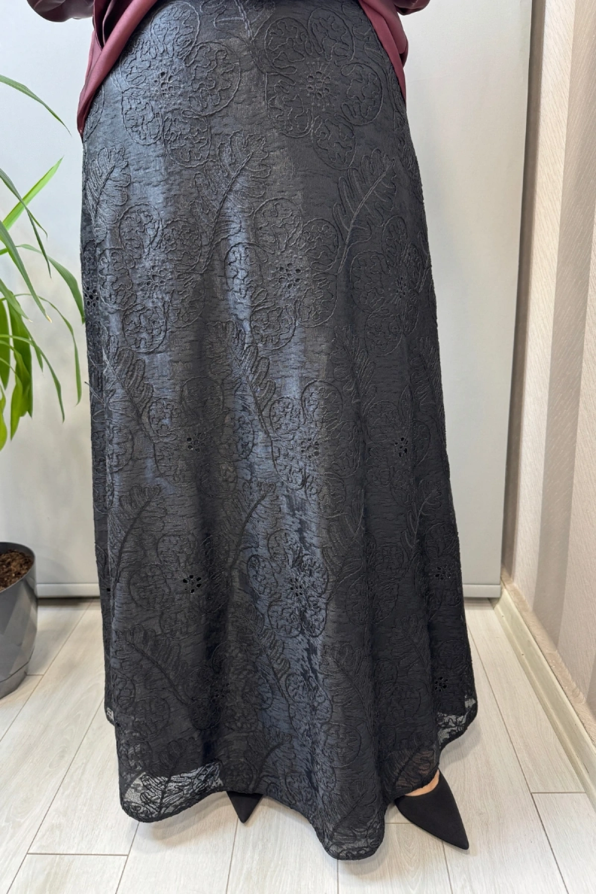 Clande Güpürlü Etek Siyah 2601-2000