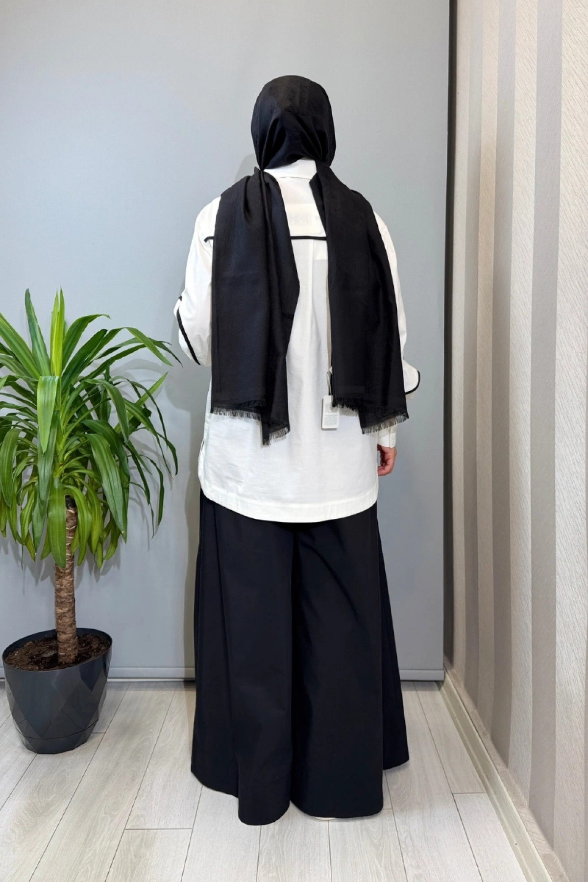 Clande Biye Detaylı Koton Gömlek Ekru 2601-3023