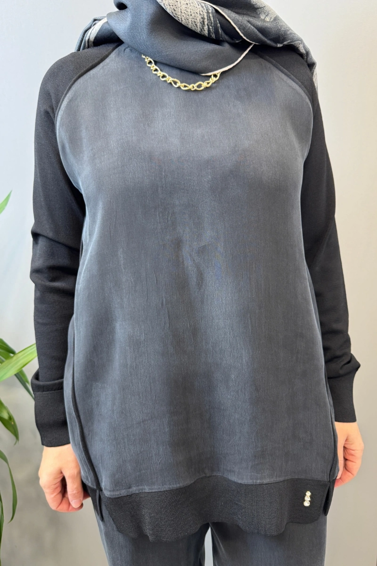 Miss Dalida Ön Kısmı Cupro Tunik Siyah T26Y-6010