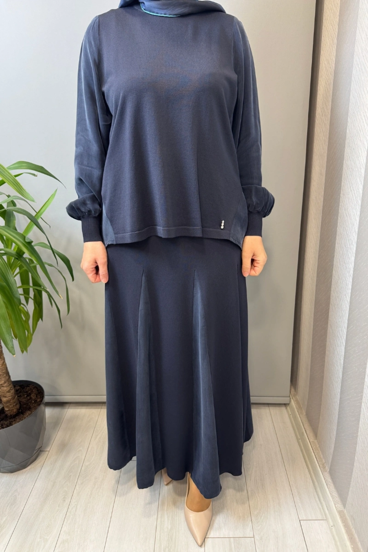 Miss Dalida Evaze Kesim Bileği Lastikli Tunik Etek Takım Lacivert T26Y-6028 (2012)