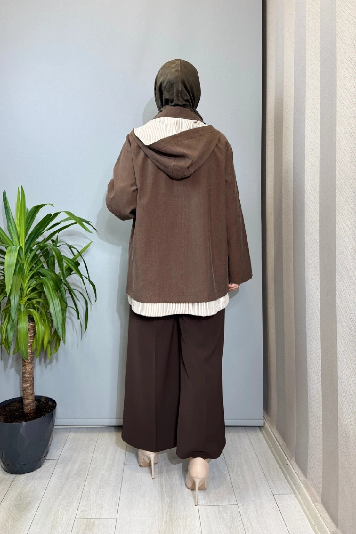 Ghisa Kirpi Aksesuar Detaylı Ceket Kahve 3610C3299