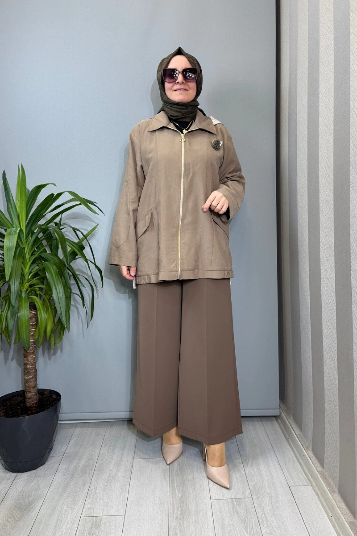 Ghisa Kirpi Aksesuar Detaylı Ceket Vizon 3610C3299