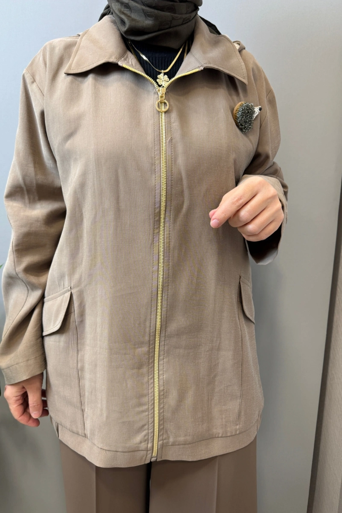 Ghisa Kirpi Aksesuar Detaylı Ceket Vizon 3610C3299