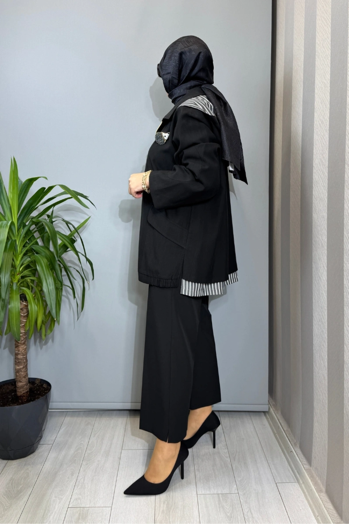 Ghisa Kirpi Aksesuar Detaylı Ceket Siyah 3610C3299