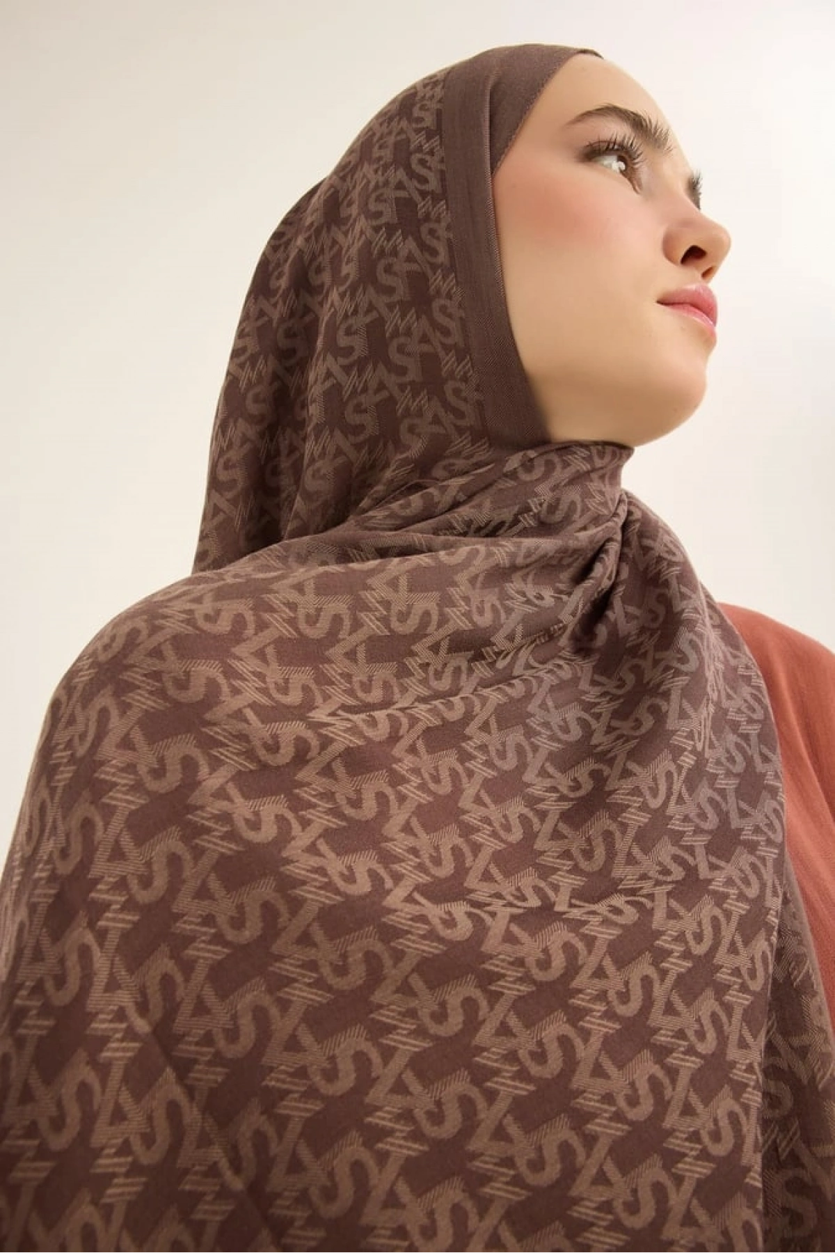 Maisa REMZ İPEK PAMUK TENSEL ŞAL 70*190 CM - SÜTLÜ KAHVE