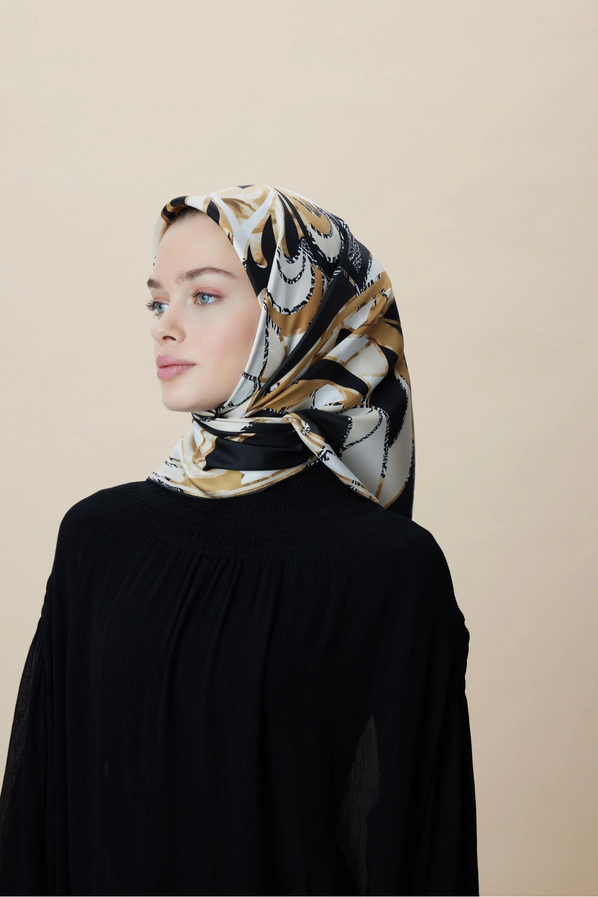 Maisa ATOL TİVİL İPEK EŞARP 90*90 CM - GOLD